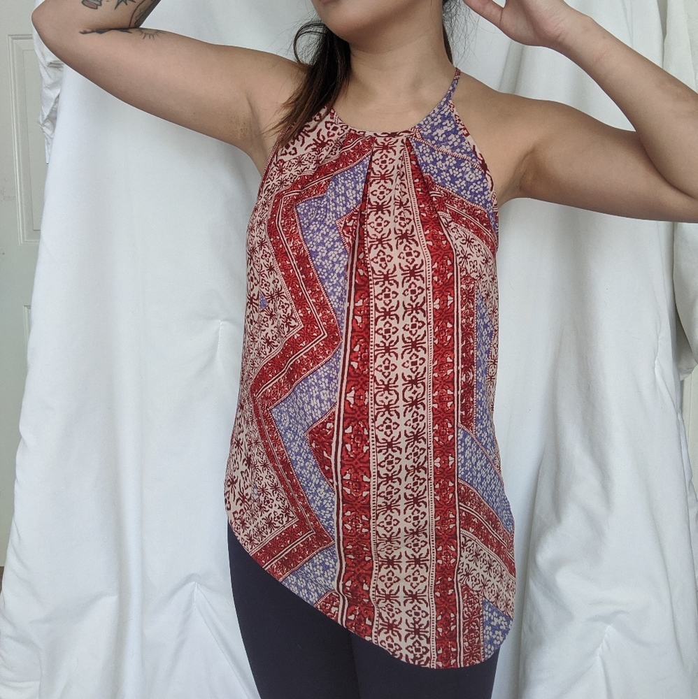 Flowy Loose Ornamental Patterned Print Halter
